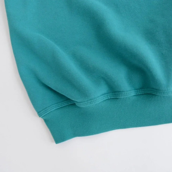 Vintage Knights  of the Round Table Teal Crewneck Sweater Size Medium - Picture 7 of 10